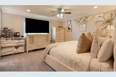 555 D, Upland, CA 91786 - Photo 15