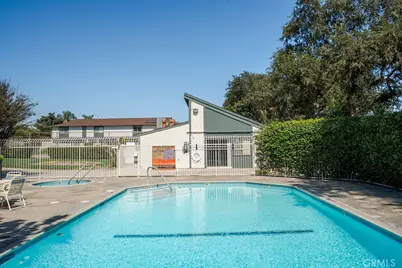 555 D, Upland, CA 91786 - Photo 23