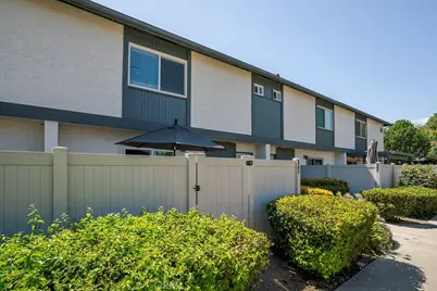 555 D, Upland, CA 91786 - Photo 1