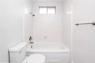 1126 W Calle De la Luna, Azusa, CA 91702 - Photo 13