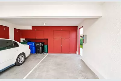 1126 W Calle De La Luna # 4, Azusa, CA 91702 - Photo 17