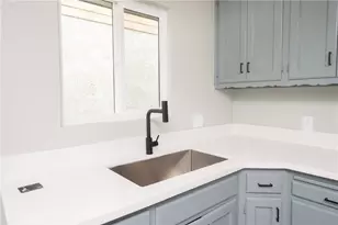 5245 Navarro, Los Angeles, CA 90032 - Photo 13