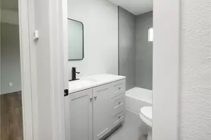 5245 Navarro, Los Angeles, CA 90032 - Photo 47
