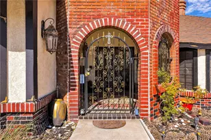 13889 Olathe Rd, Apple Valley, CA 92307 - Photo 9