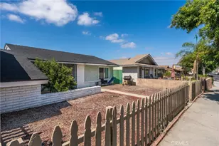 385 E Stetson, Hemet, CA 92543 - Photo 3