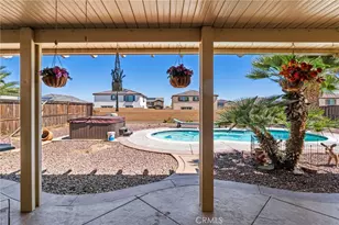 14490 Arthur St, Oak Hills, CA 92344 - Photo 39