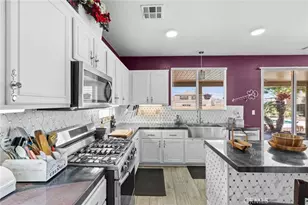14490 Arthur St, Oak Hills, CA 92344 - Photo 15