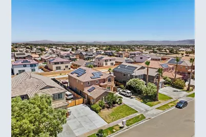 14490 Arthur Street, Oak Hills, CA 92344 - Photo 47