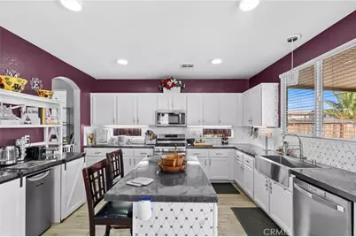 14490 Arthur Street, Oak Hills, CA 92344 - Photo 13