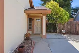 12348 Hythe, Moreno Valley, CA 92557 - Photo 3