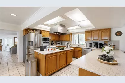 17850 Vista Del Lago, Riverside, CA 92503 - Photo 19