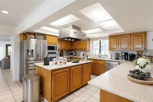17850 Vista Del Lago, Riverside, CA 92503 - Photo 19
