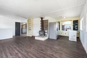 13475 Ailanthus, Phelan, CA 92371 - Photo 9