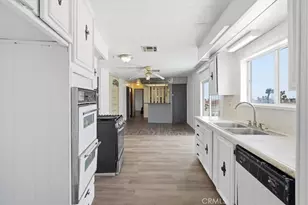 13475 Ailanthus, Phelan, CA 92371 - Photo 15