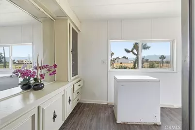 13475 Ailanthus, Phelan, CA 92371 - Photo 17