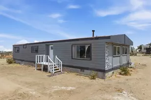 13475 Ailanthus, Phelan, CA 92371 - Photo 5