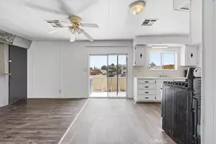 13475 Ailanthus, Phelan, CA 92371 - Photo 11