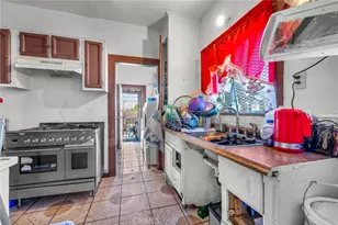 9019 S San Pedro, Los Angeles, CA 90003 - Photo 13