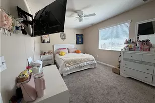 9220 Jacaranda, Hesperia, CA 92345 - Photo 7