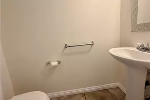513 E Fairfield Ct, Ontario, CA 91761 - Photo 7