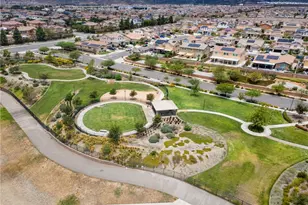 16620 Wyndham Ln, Fontana, CA 92336 - Photo 33