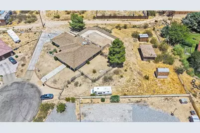 14643 Havasu Ln, Apple Valley, CA 92307 - Photo 29
