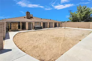 14643 Havasu Ln, Apple Valley, CA 92307 - Photo 23