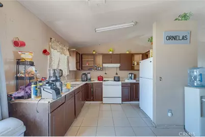 562 Sundance Ln, Westmorland, CA 92281 - Photo 9
