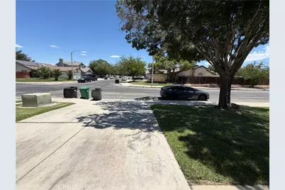 44937 Gloriosa Lane, Lancaster, CA 93535 - Photo 3