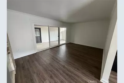 378 W 53rd Street, San Bernardino, CA 92407 - Photo 3