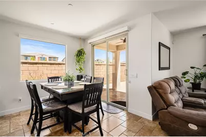 16083 Muirfield, Fontana, CA 92336 - Photo 17