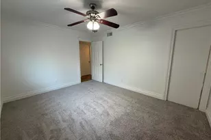 23521 Via Chantilly, Valencia, CA 91355 - Photo 25