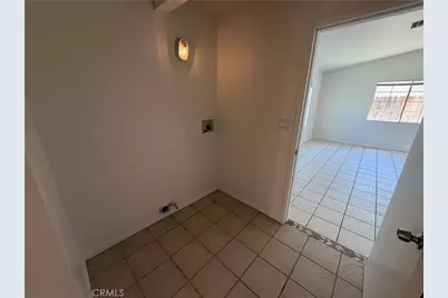 23521 Via Chantilly, Valencia, CA 91355 - Photo 37
