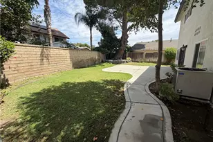 23521 Via Chantilly, Valencia, CA 91355 - Photo 51