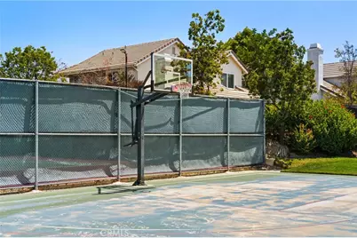3860 Amberly Dr #F, Inglewood, CA 90305 - Photo 25
