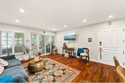 3860 Amberly Dr #F, Inglewood, CA 90305 - Photo 5