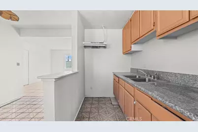 1362 E 20th Street, Los Angeles, CA 90011 - Photo 17