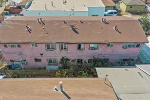 1362 E 20th St, Los Angeles, CA 90011 - Photo 27