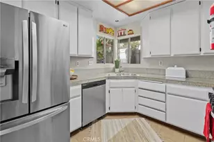 1837 De Carmen Dr, Colton, CA 92324 - Photo 5
