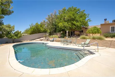 17345 Vista St, Hesperia, CA 92345 - Photo 47