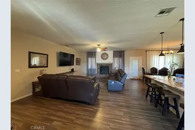 21832 Thunderbird, Apple Valley, CA 92307 - Photo 7