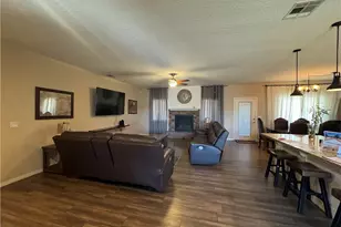 21832 Thunderbird, Apple Valley, CA 92307 - Photo 7
