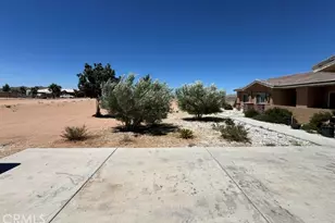 21832 Thunderbird, Apple Valley, CA 92307 - Photo 3