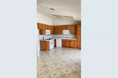14425 Manzano, Victorville, CA 92392 - Photo 9
