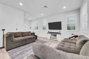 15974 Parkhouse Dr, Fontana, CA 92336 - Photo 5