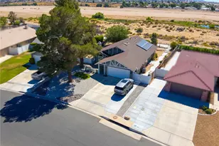 18681 Arrowhead, Victorville, CA 92395 - Photo 47