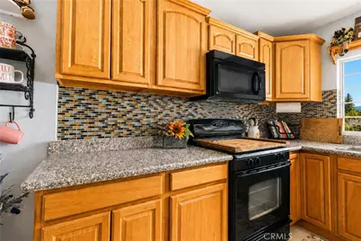 1230 E Hoffer Street, Banning, CA 92220 - Photo 9