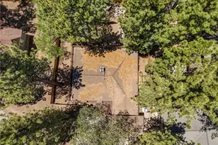 792 Golden W, Big Bear Lake, CA 92315 - Photo 33