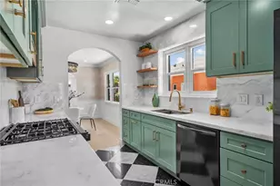 5709 Alviso, Los Angeles, CA 90043 - Photo 17