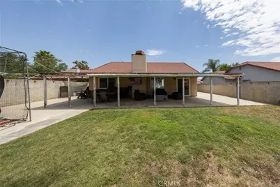 8934 Sultana, Fontana, CA 92335 - Photo 31